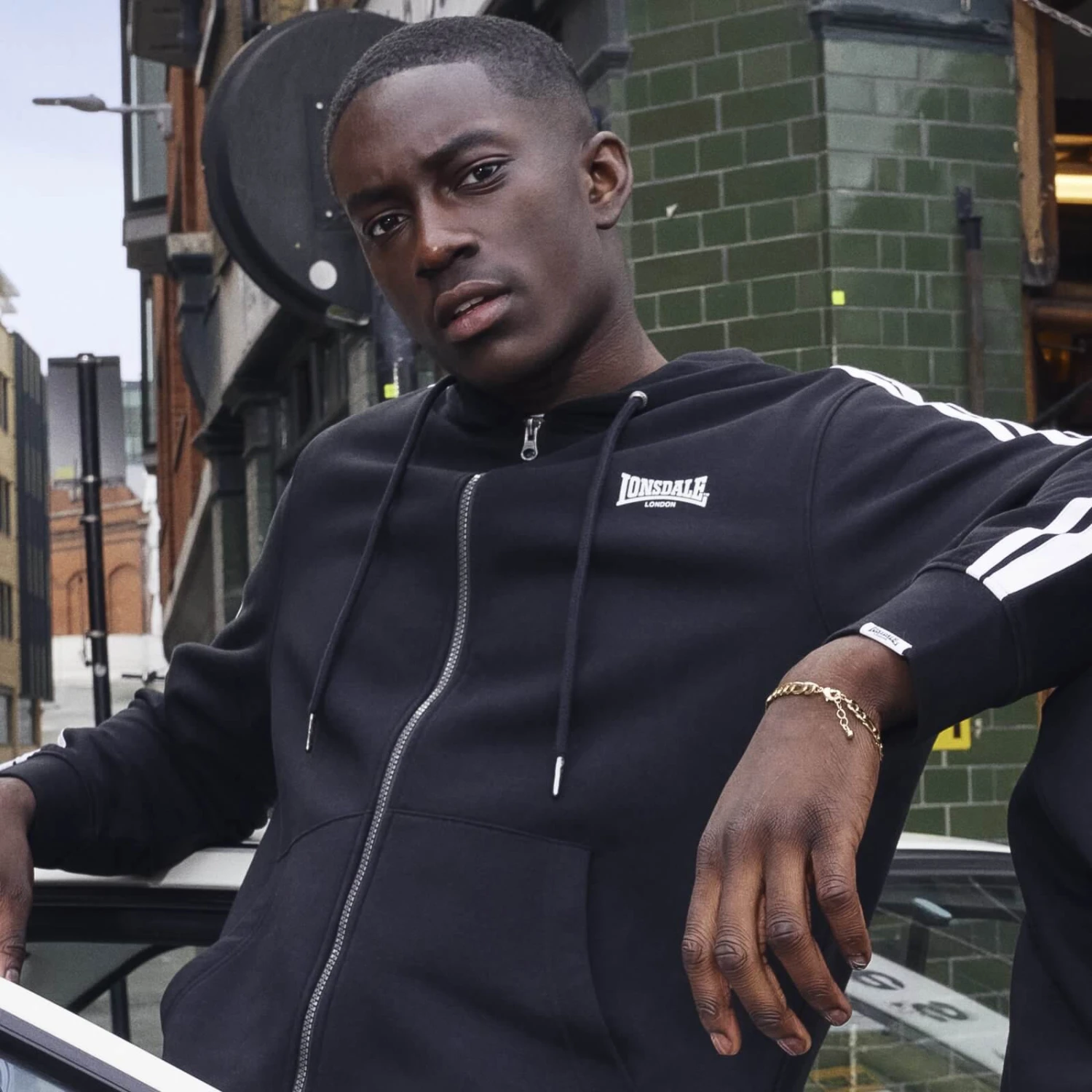 Lonsdale Sales Store 59 Lonsdale Sales Store -LONSDALE Sales Lifestyle